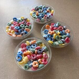 (1) Mini Froot Loops Candle